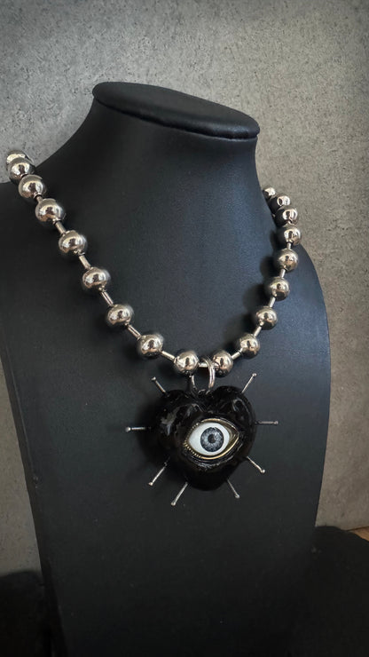 The Guarded Heart (black)