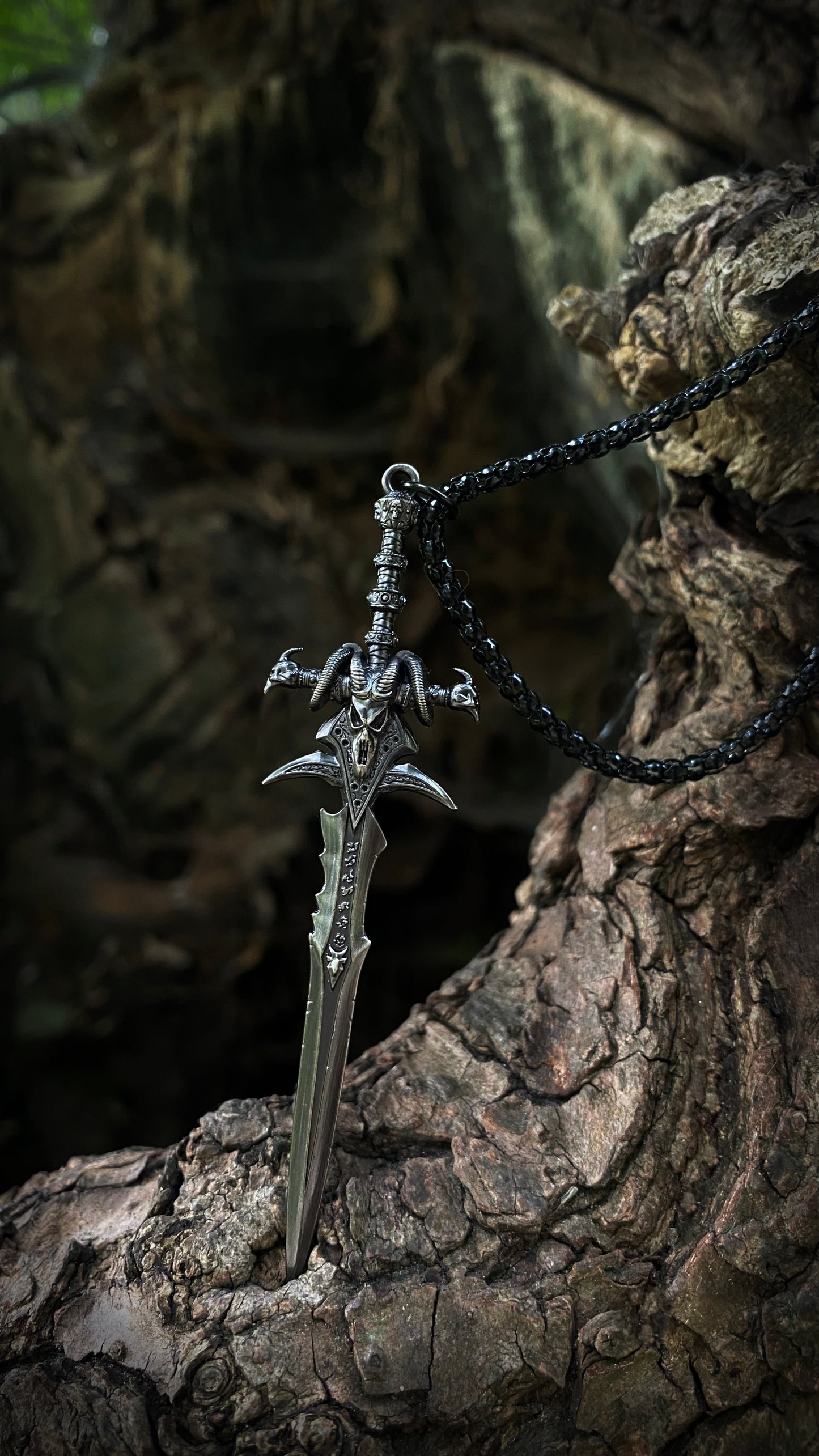 Frostmourn Pendant of the Damned | WoW Necklace | Forbidden Power Necklace