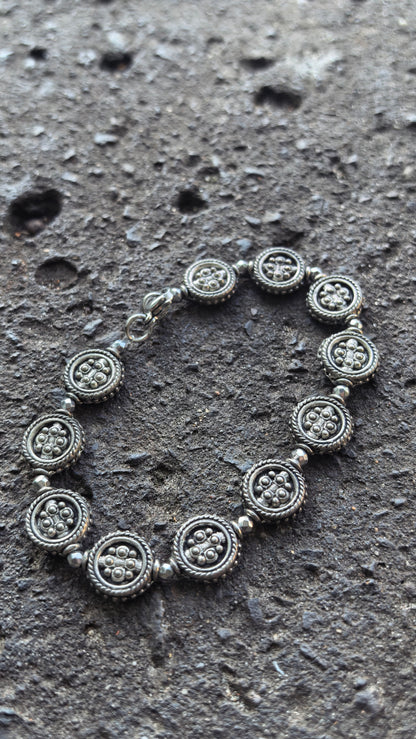 The Old World bracelet