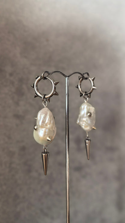 Punk Rock Baroque Pearls